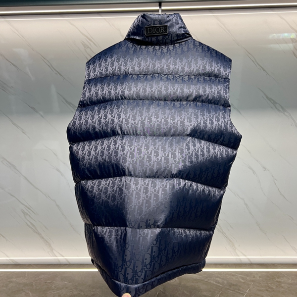 ハイクオリティダウンジャケット角部分ディテール